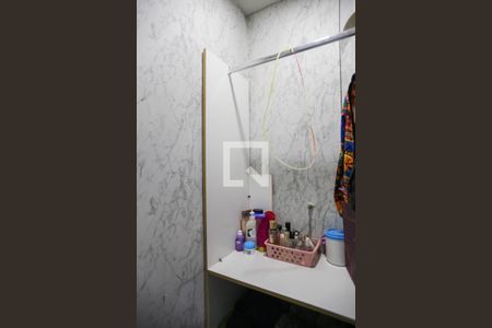 Apartamento à venda com 100m², 3 quartos e 2 vagas Apartamento à venda com 100m², 3 quartos e 2 vagasBanheiro de serviço