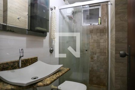Apartamento à venda com 100m², 3 quartos e 2 vagas Apartamento à venda com 100m², 3 quartos e 2 vagasBanheiro