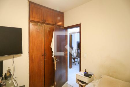 Apartamento à venda com 100m², 3 quartos e 2 vagas Apartamento à venda com 100m², 3 quartos e 2 vagasQuarto
