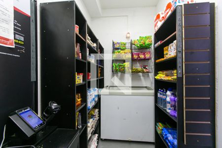 Apartamento à venda com 40m², 2 quartos e sem vagaMini Mercado