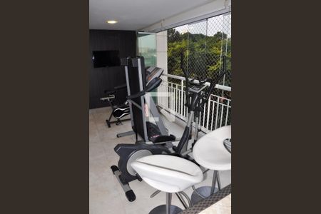 Apartamento à venda com 142m², 3 quartos e 3 vagas Apartamento à venda com 142m², 3 quartos e 3 vagasDetalhe - Varanda