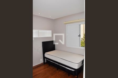 Apartamento à venda com 142m², 3 quartos e 3 vagas Apartamento à venda com 142m², 3 quartos e 3 vagasDetalhe - Quarto 02 com Suíte