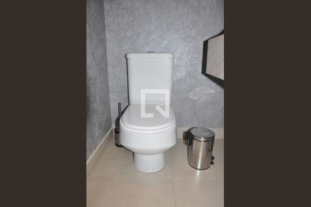 Apartamento à venda com 142m², 3 quartos e 3 vagas Apartamento à venda com 142m², 3 quartos e 3 vagasDetalhe - Lavabo