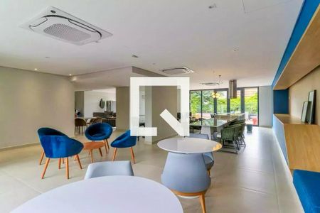 Studio à venda com 28m², 1 quarto e sem vaga Studio à venda com 28m², 1 quarto e sem vagaSalão de Festas