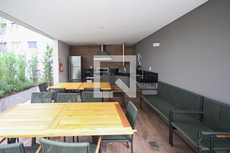 Apartamento para alugar com 86m², 2 quartos e 1 vaga Apartamento para alugar com 86m², 2 quartos e 1 vagaÁrea comum - Churrasqueira