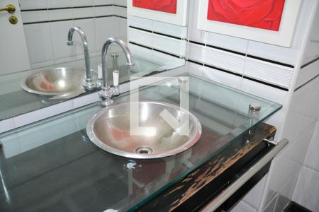 Apartamento à venda com 180m², 5 quartos e 2 vagas Apartamento à venda com 180m², 5 quartos e 2 vagasLavabo