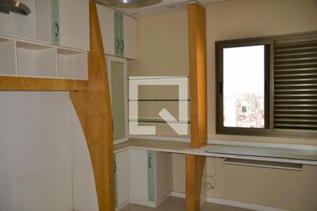 Apartamento à venda com 180m², 5 quartos e 2 vagas Apartamento à venda com 180m², 5 quartos e 2 vagasQuarto