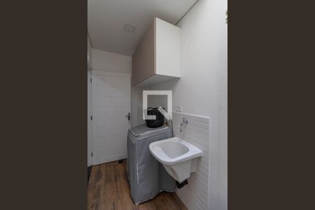 Casa à venda com 110m², 2 quartos e 3 vagas Casa à venda com 110m², 2 quartos e 3 vagasÁrea de Serviço