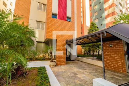 Apartamento para alugar com 117m², 3 quartos e 2 vagas Apartamento para alugar com 117m², 3 quartos e 2 vagasFachada