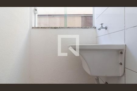 Casa de condomínio à venda com 34m², 1 quarto e sem vaga Casa de condomínio à venda com 34m², 1 quarto e sem vagaÁrea de Serviço