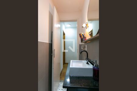 Casa de condomínio à venda com 90m², 2 quartos e 1 vagaBanheiro