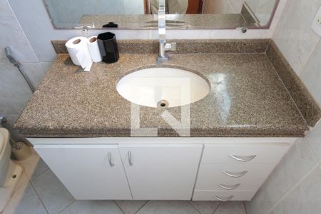 Apartamento à venda com 175m², 4 quartos e 3 vagasBanheiro da Suíte 1