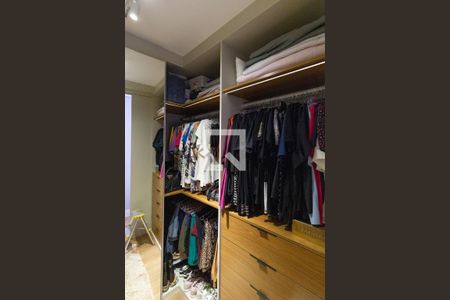 Casa à venda com 160m², 3 quartos e 2 vagasCloset da suíte 1