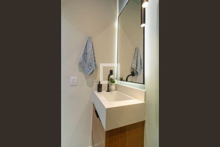 Casa à venda com 160m², 3 quartos e 2 vagasLavabo