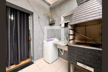 Apartamento à venda com 51m², 2 quartos e 2 vagas Apartamento à venda com 51m², 2 quartos e 2 vagasLavanderia / área privativa