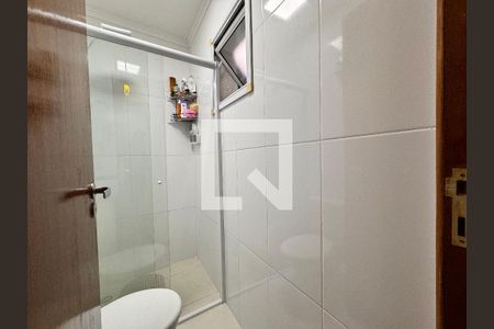 Apartamento à venda com 51m², 2 quartos e 2 vagas Apartamento à venda com 51m², 2 quartos e 2 vagasBanheiro