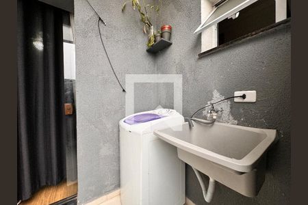 Apartamento à venda com 51m², 2 quartos e 2 vagas Apartamento à venda com 51m², 2 quartos e 2 vagasLavanderia / área privativa