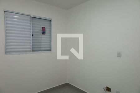 Quarto 2 de apartamento para alugar com 2 quartos, 40m² em Vila Santana, São Paulo