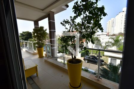 Casa à venda com 459m², 3 quartos e 5 vagasQuarto Suíte 3 - Sacada