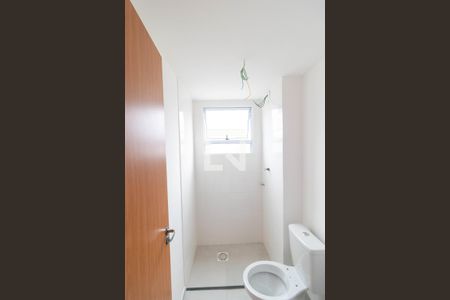 Apartamento à venda com 40m², 2 quartos e 1 vaga Apartamento à venda com 40m², 2 quartos e 1 vagaBanheiro