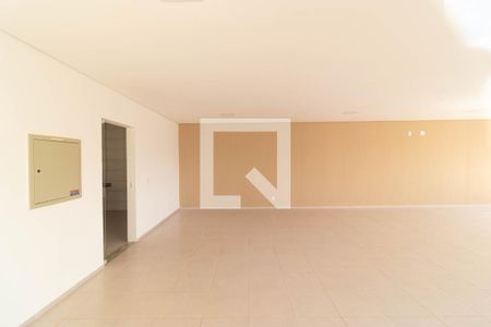 Apartamento à venda com 40m², 2 quartos e 1 vaga Apartamento à venda com 40m², 2 quartos e 1 vagaÁrea comum - Salão de festas