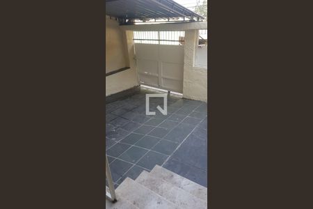 Casa à venda com 200m², 3 quartos e 1 vaga Casa à venda com 200m², 3 quartos e 1 vagaÁrea Externa