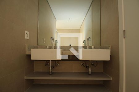 Apartamento para alugar com 143m², 2 quartos e 2 vagasBanheiro