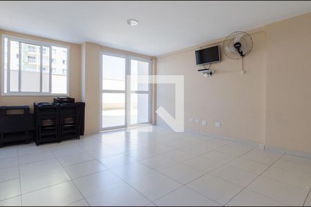Apartamento para alugar com 56m², 2 quartos e 1 vagaÁrea comum