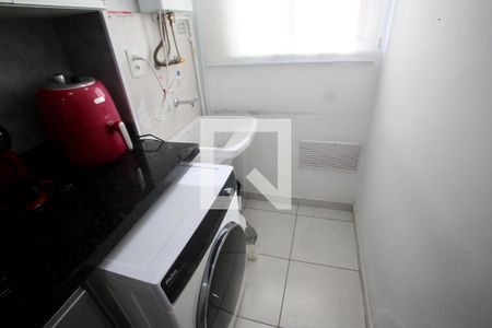 Apartamento à venda com 48m², 2 quartos e 1 vaga Apartamento à venda com 48m², 2 quartos e 1 vagaÁrea de Serviço
