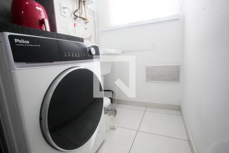 Apartamento à venda com 48m², 2 quartos e 1 vaga Apartamento à venda com 48m², 2 quartos e 1 vagaÁrea de Serviço