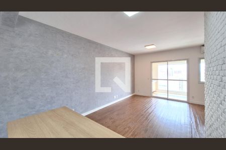 Sala de apartamento para alugar com 2 quartos, 76m² em Vila Pompéia, São Paulo