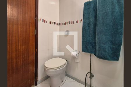 Apartamento à venda com 180m², 3 quartos e 2 vagasBanheiro da Suíte