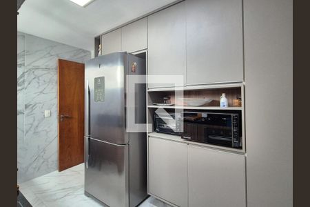 Apartamento à venda com 180m², 3 quartos e 2 vagasCozinha