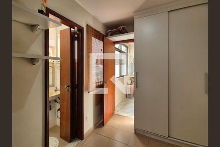 Apartamento à venda com 180m², 3 quartos e 2 vagasQuarto de Serviço