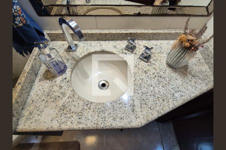 Apartamento à venda com 180m², 3 quartos e 2 vagasBanheiro 3