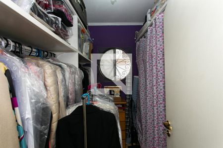 Casa à venda com 250m², 4 quartos e 2 vagasCloset da Suíte 3