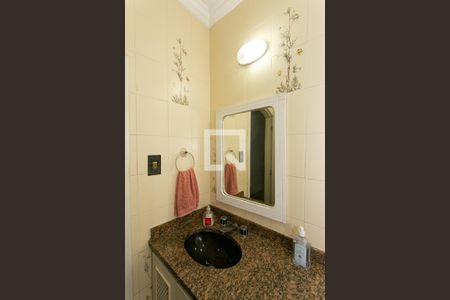 Casa à venda com 250m², 4 quartos e 2 vagasBanheiro da Suíte 3