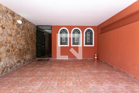 Casa à venda com 250m², 4 quartos e 2 vagasGaragem