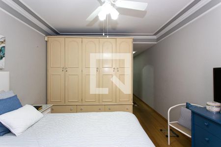 Casa à venda com 250m², 4 quartos e 2 vagasSuíte 1