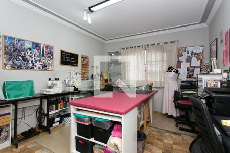 Casa à venda com 250m², 4 quartos e 2 vagasSuíte 3