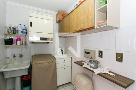 Casa à venda com 250m², 4 quartos e 2 vagasÁrea de Serviço