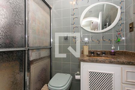 Casa à venda com 250m², 4 quartos e 2 vagasBanheiro da Suíte 2