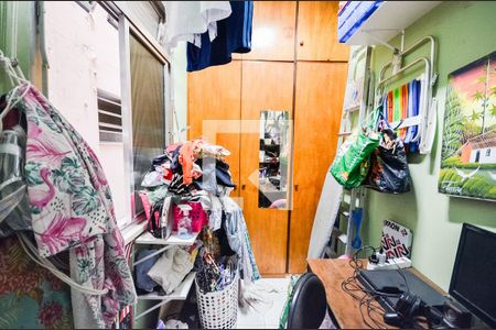 Apartamento à venda com 74m², 2 quartos e 1 vaga Apartamento à venda com 74m², 2 quartos e 1 vagaQuarto de Serviço