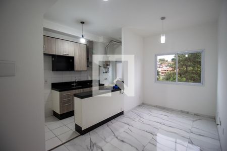 Sala de apartamento para alugar com 2 quartos, 48m² em Itaquera, São Paulo