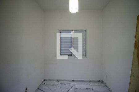 Quarto 2 de apartamento para alugar com 2 quartos, 48m² em Itaquera, São Paulo