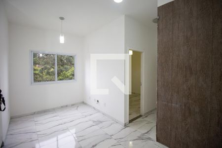 Sala de apartamento para alugar com 2 quartos, 48m² em Itaquera, São Paulo