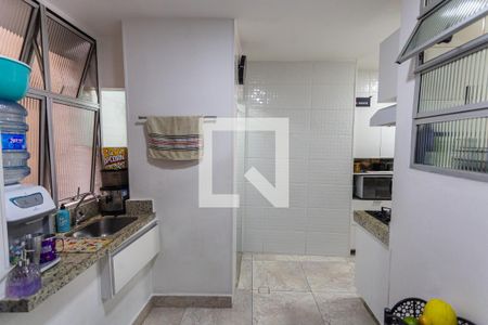 Apartamento à venda com 110m², 3 quartos e sem vaga Apartamento à venda com 110m², 3 quartos e sem vagaCozinha/Área de Serviço