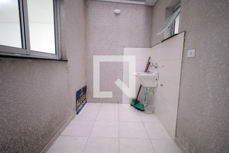 Área de Serviço de apartamento para alugar com 2 quartos, 60m² em Vila América, Santo André