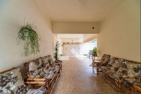 Casa à venda com 220m², 4 quartos e 3 vagasGaragem