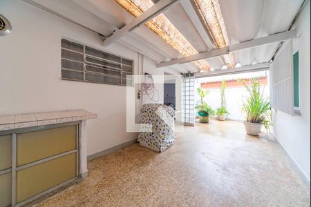 Casa à venda com 220m², 4 quartos e 3 vagasQuintal Fundos